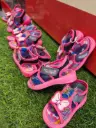 Girl chu-chu(sound) kids sandals