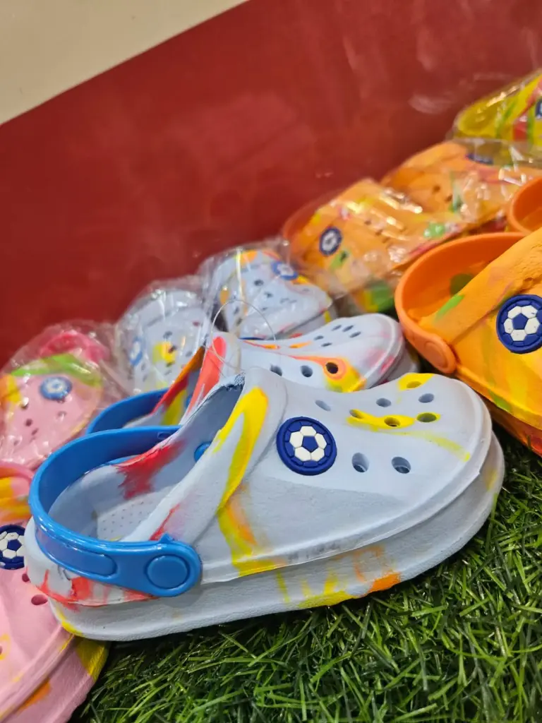 Clogs
